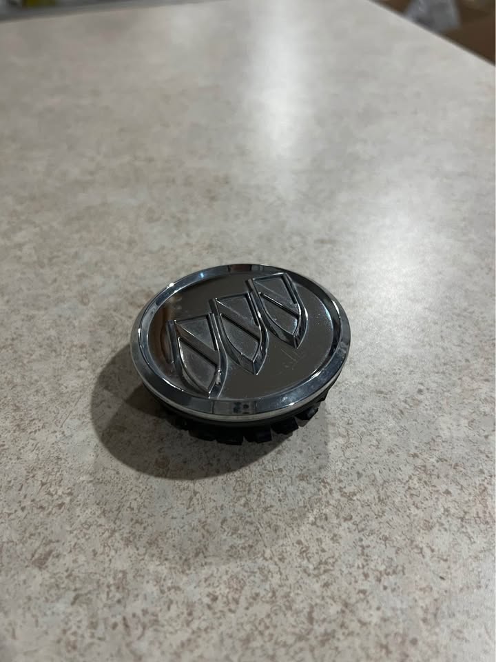 Buick Allure Lacrosse Lucerne Regal Chrome OEM Wheel Rim Center Hub Cap 9595010