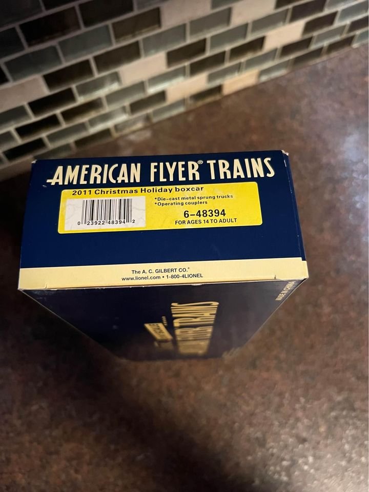 Gilbert American Flyer 2011 Christmas Holiday Boxcar 6-48394 S Gauge 3/16” Scale Model Train NEW