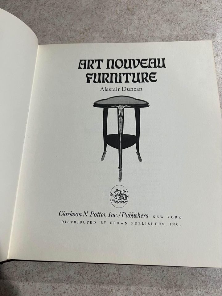 Art Nouveau Furniture by Alastair Duncan Hardcover Book 1982