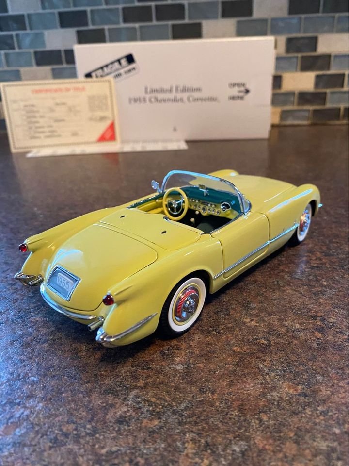 Danbury Mint 1955 Corvette Convertible Harvest Gold Limited Edition 1/24 Diecast Car w/ Box & Title