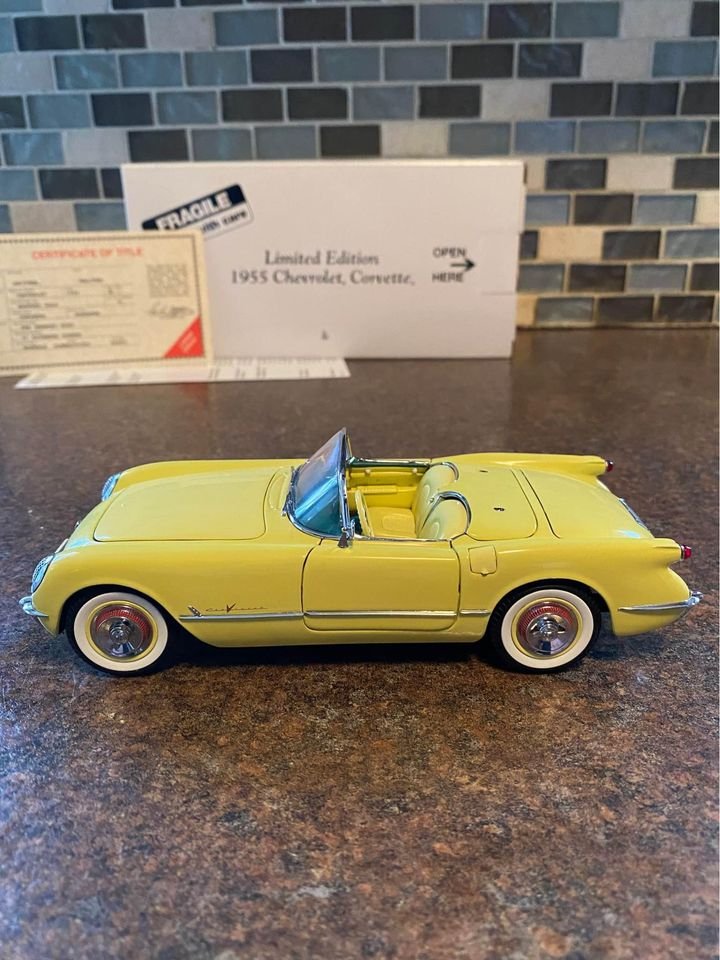 Danbury Mint 1955 Corvette Convertible Harvest Gold Limited Edition 1/24 Diecast Car w/ Box & Title