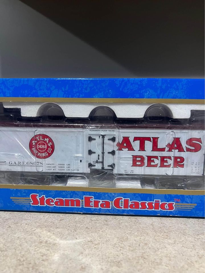 Atlas Steam Era Classics #9100 40’ Woodside Reefer Car Atlas Beer #68078 2 Rail O Scale Model Train