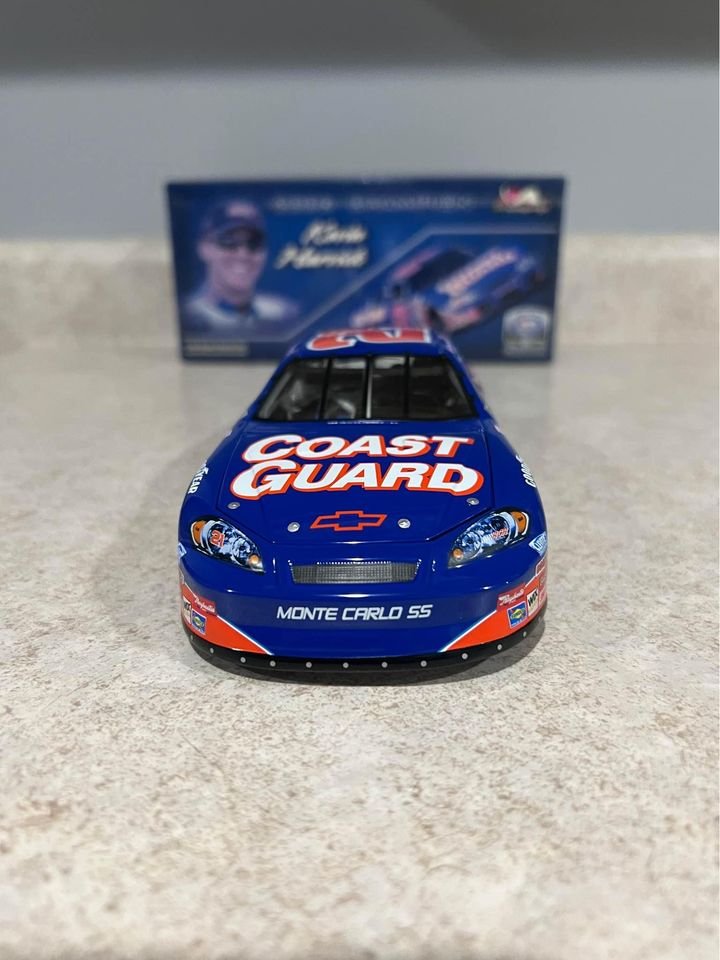 Kevin Harvick #21 Coast Guard 2006 Busch Champion Monte Carlo SS 1/24 Diecast NASCAR Car