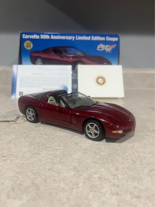 2003 Chevy Corvette 50th Anniversary Red Limited Edition 5578/9000 Franklin Mint 1/24 Diecast Car