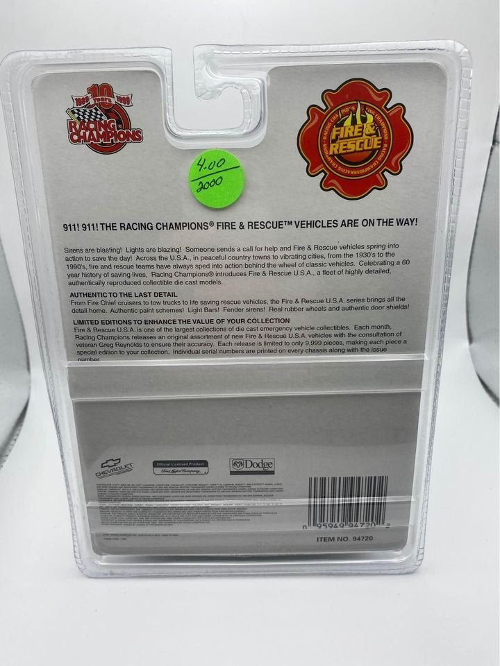 1940 Ford Sedan Delivery Palo Alto CA Ambulance Racing Champions Fire Rescue Issue 22 1/64 New