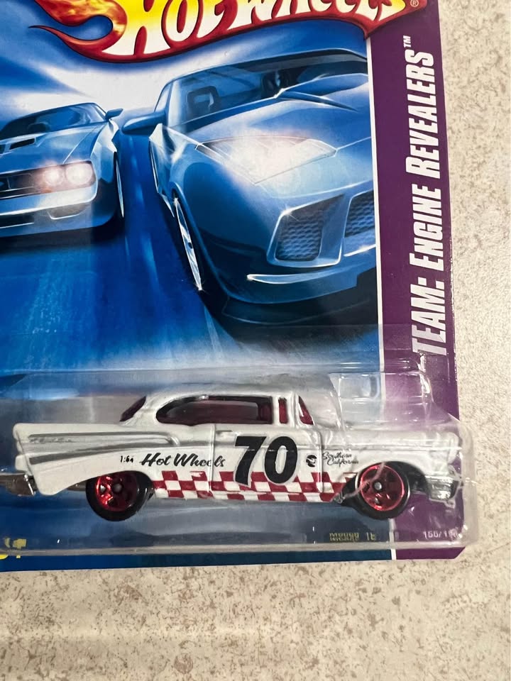 ‘57 Chevy Hot Wheels Team Engine Revealers 155/196 3 of 4 1/64 Diecast Car New