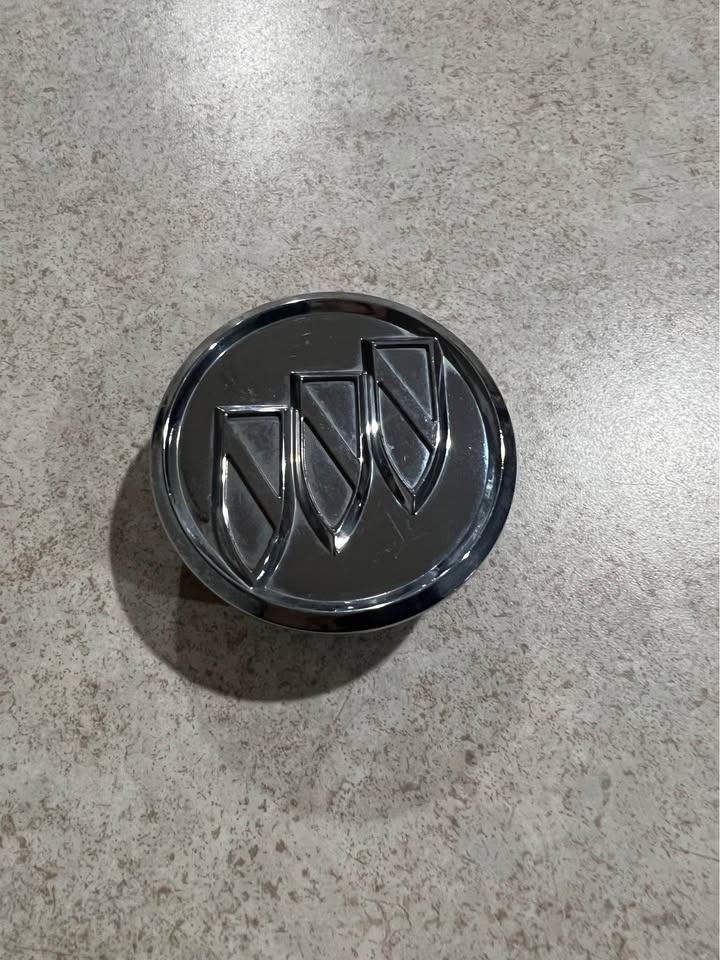 Buick Allure Lacrosse Lucerne Regal Chrome OEM Wheel Rim Center Hub Cap 9595010