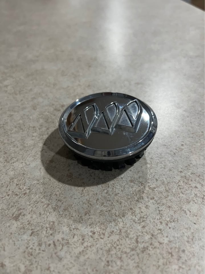 Buick Allure Lacrosse Lucerne Regal Chrome OEM Wheel Rim Center Hub Cap 9595010