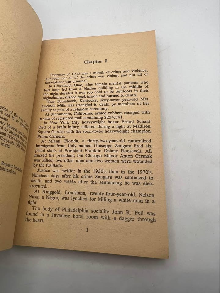 What's The Matter With Helen? by Richard Deming Rare Paperback Book 1971