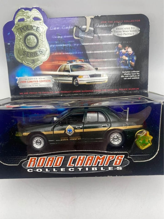 Road Champs 1999 Police Series Vermont State Police Series 3 1/43 Diecast Limited Edition