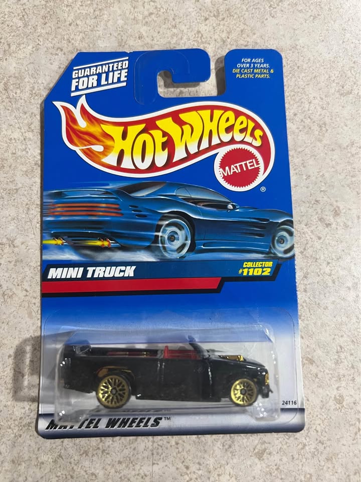 Hot Wheels Mini Truck Collector #1102 1/64 Diecast Car New