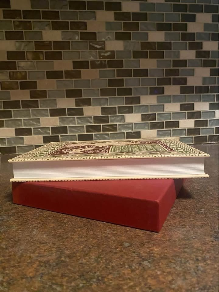 A Wonder Book for Girls & Boys by Nathaniel Hawthorne Folio Society w/ Slipase Hardcover Book 2008