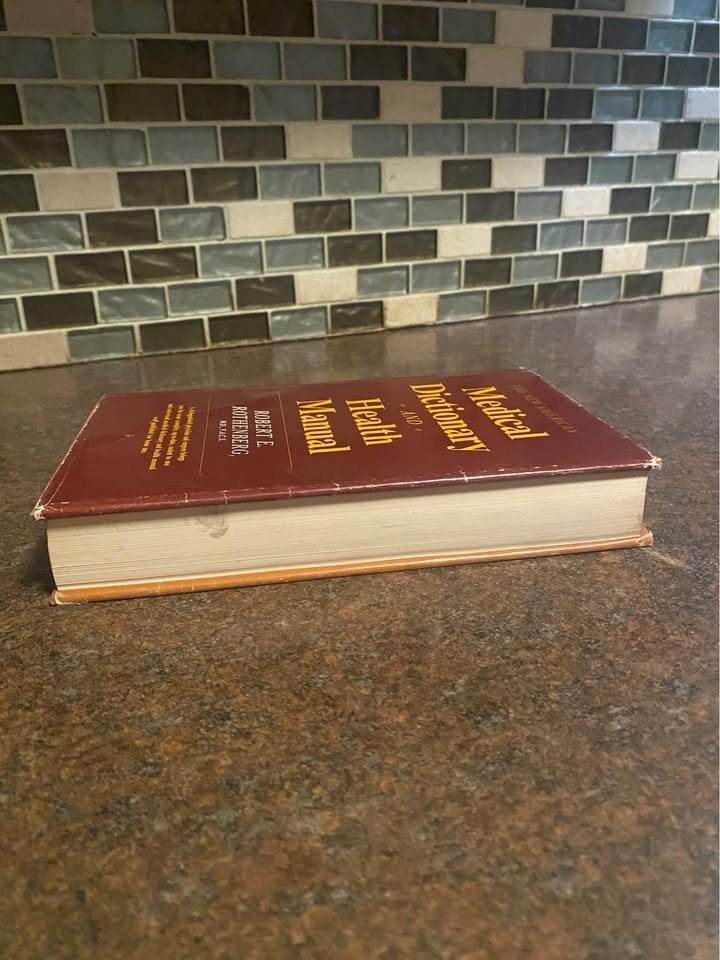 The New American Medical Dictionary and Health Manual by Robert E Rosenberg Hardcover Book 1974