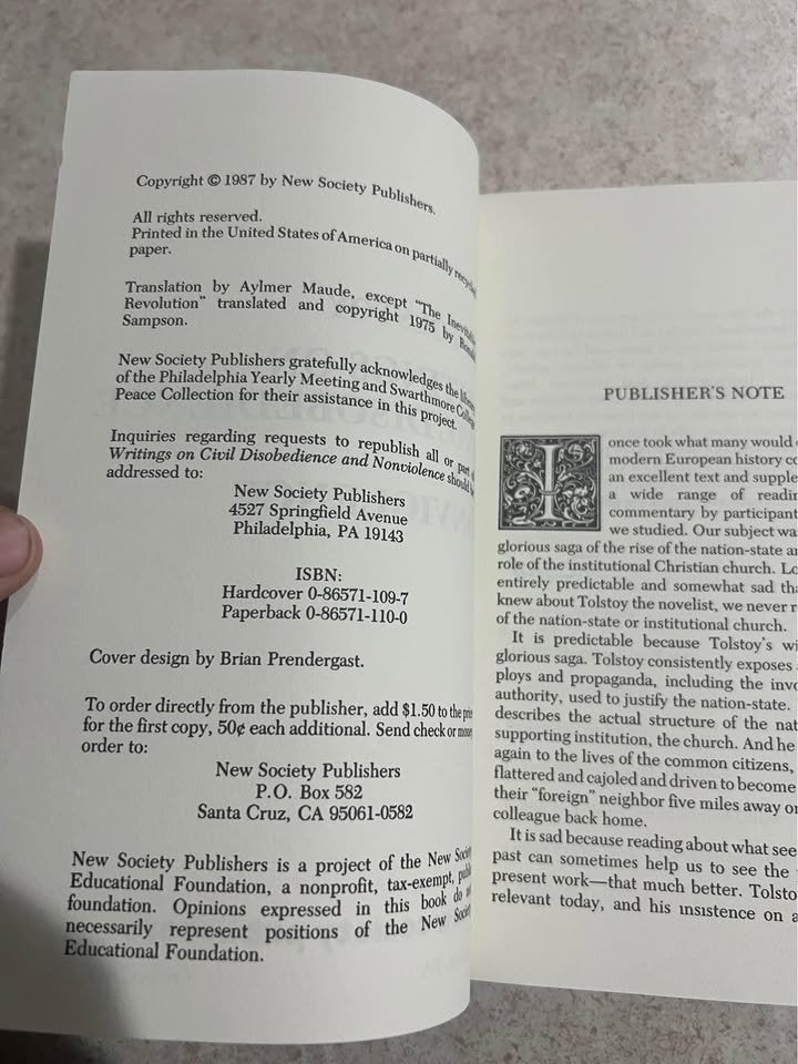 Writings on Civil Disobedience and Nonviolence by Leo Tolstoy Paperback Book 1987