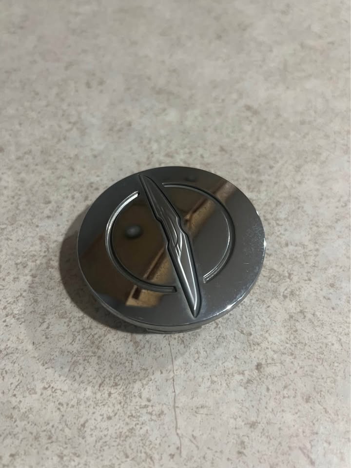 Chrysler 200 300 Pacifica Voyager Town & Country Chrome OEM Wheel Rim Center Hub Cap 1LB74TRMAB