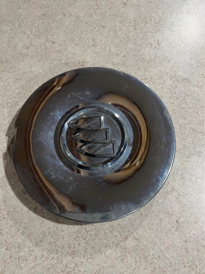 Buick LaCrosse Allure Enclave Crome OEM Wheel Rim Center Hub Cap 9595039