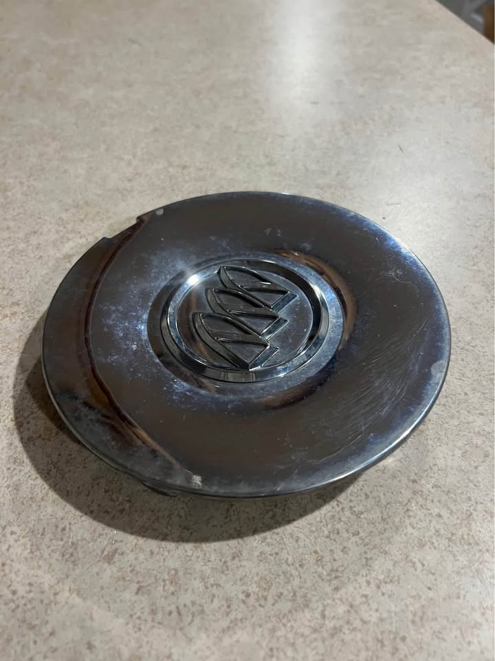 Buick LaCrosse Allure Enclave Crome OEM Wheel Rim Center Hub Cap 9595039