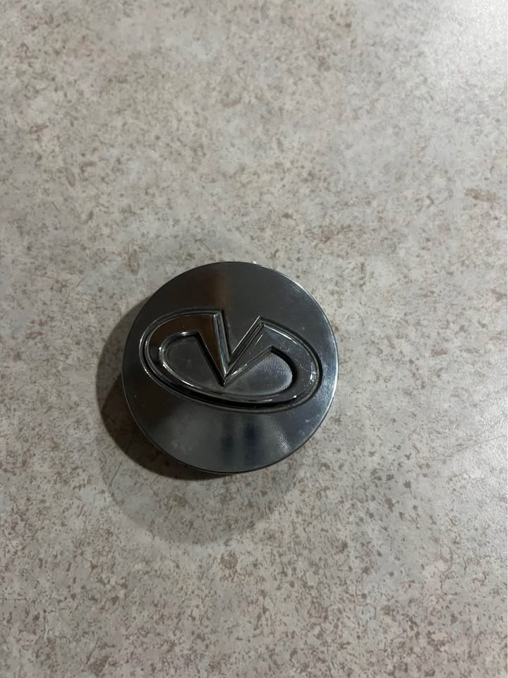 Infiniti OEM Wheel Rim Center Hub Cap 40343 5P215