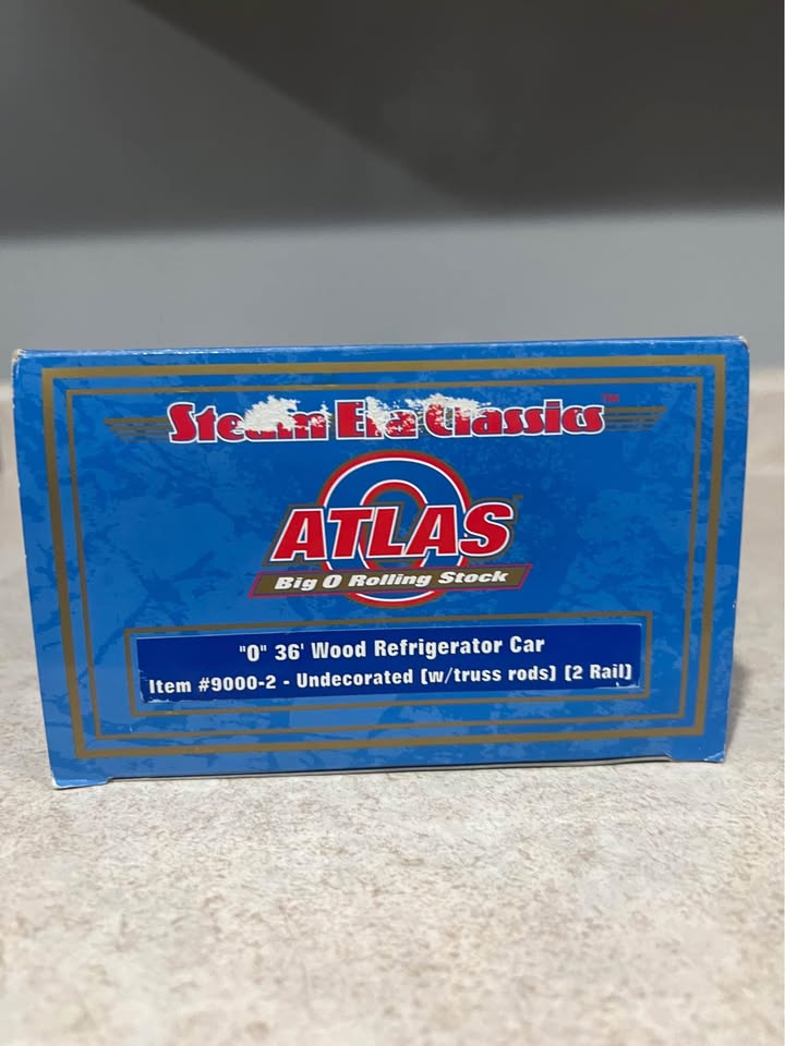 Atlas Steam Era Classics #9000-2 36’ Wood Reefer Car Undecorated 2 Rail O Scale Model Train