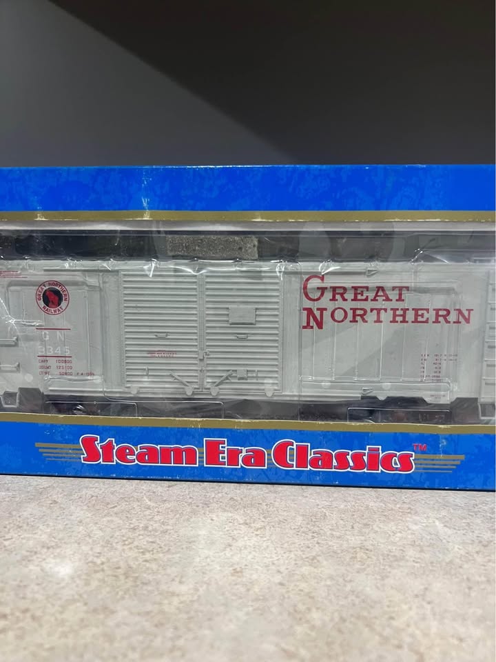 Atlas Steam Era Classics #8711 40’ 1937 AAR Box Car Great Northern #3345 3 Rail O Scale Model Train