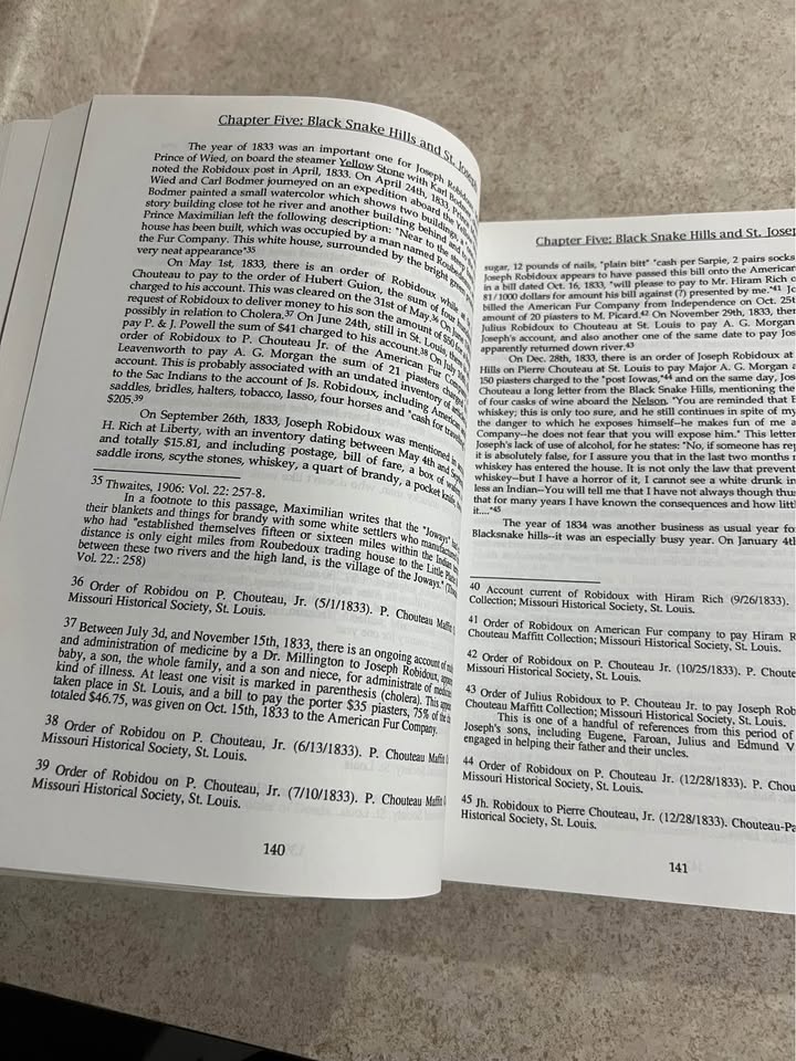 Robidoux History by Hugh M Lewis Paperback Book 1998