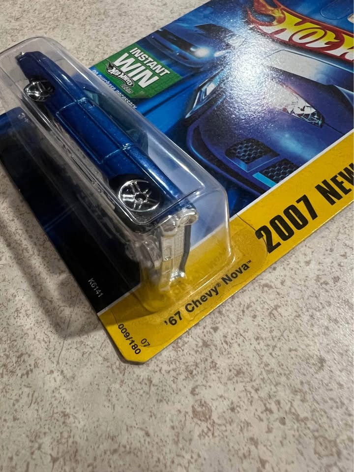 Hot Wheels ‘67 Chevy Nova 2007 New Models #9 1/64 Diecast Car