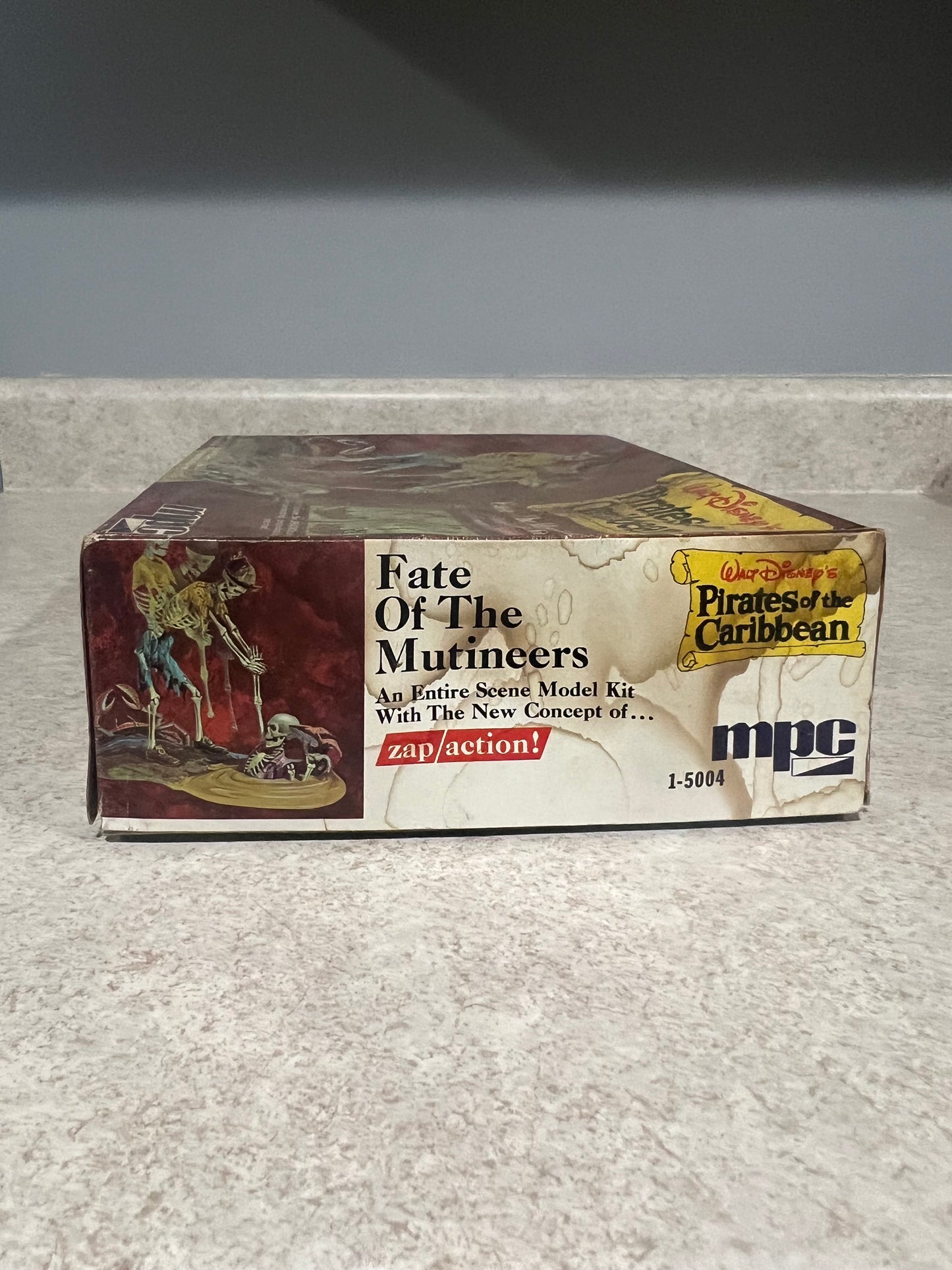 Vintage Walt Disney Pirates of the Carribbean Fate of the Mutineers MPC 1-5004 1/12 Model Kit