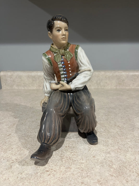 Dahl Jensen Amager Boy with Pipe Figurine #1300 Copenhagen Rare