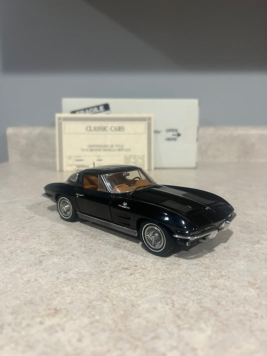 1963 Chevrolet Corvette Sting Ray Coupe Black Danbury Mint 1/24 Diecast Car w/ Box and Title