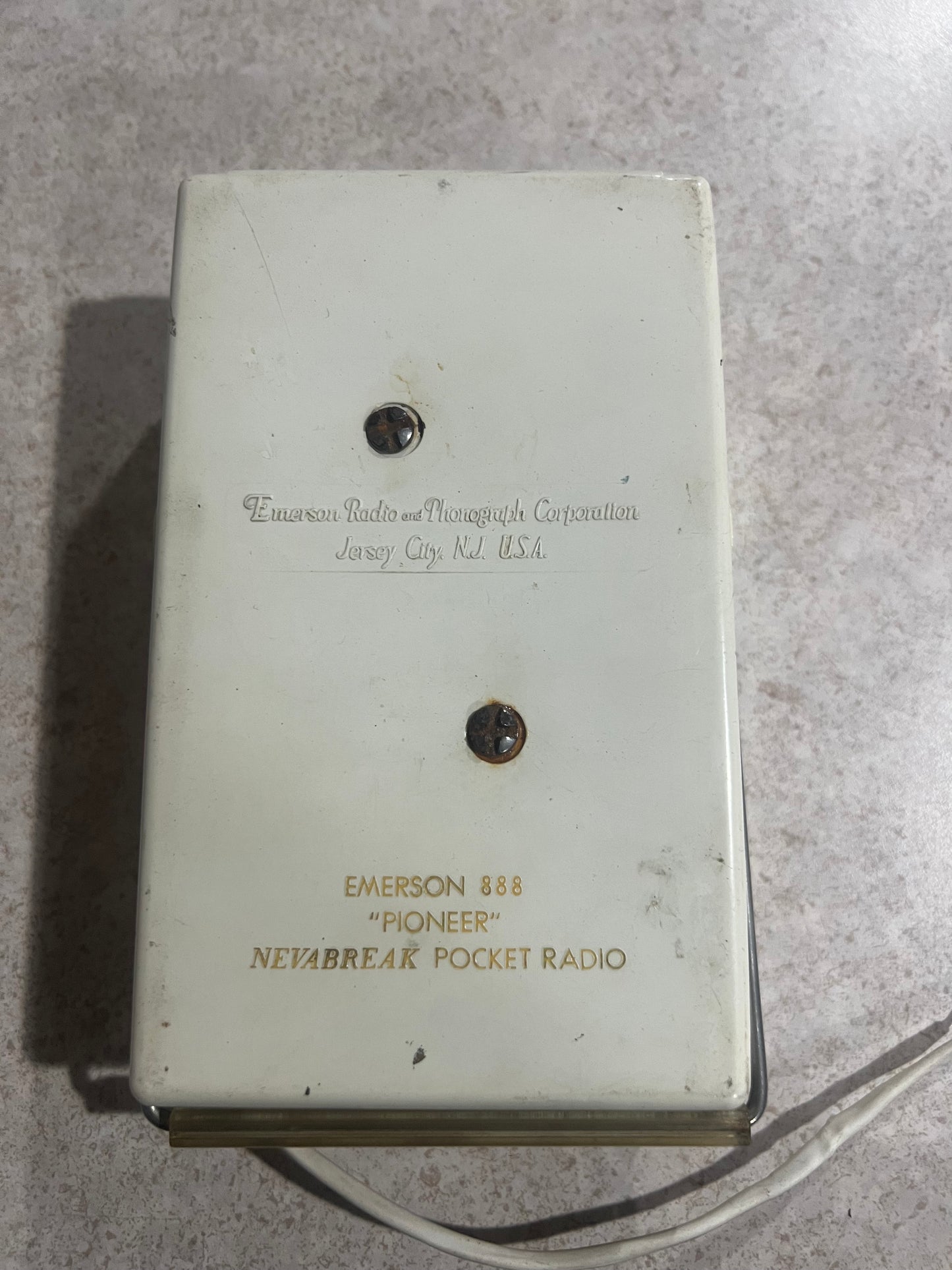 Emerson 888 White Pioneer Nevabreak Pocket Transmitter Radio Working